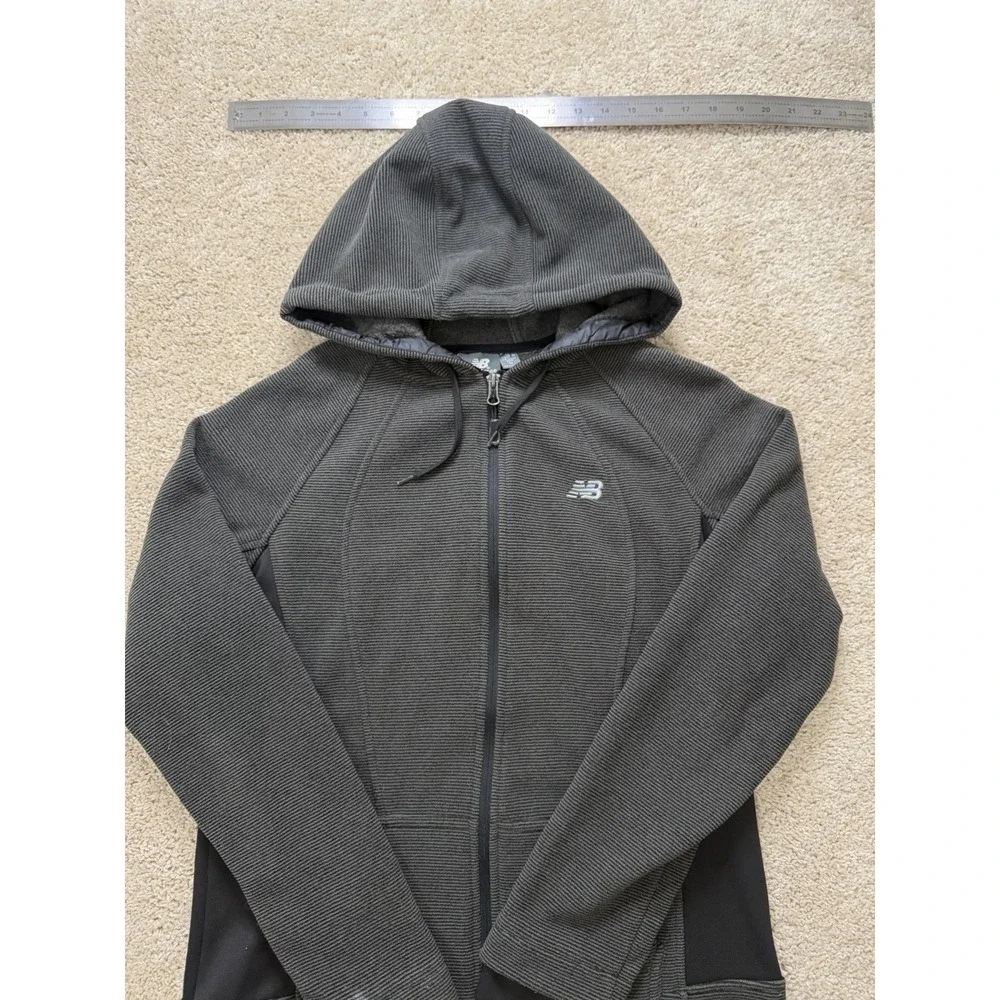 New Balance Heat Grid Textured‎ Full Zip Hooded Jacket Women's Size Medium